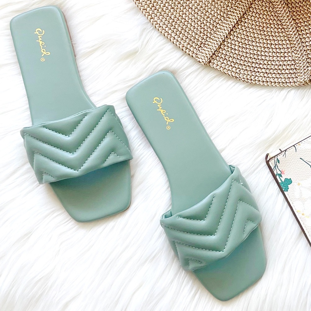 Sage green slip on sandals slides square toe - Picture 5 of 8